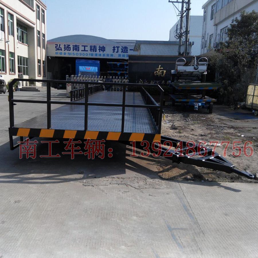 13米星空体育登录入口(官方)网站/网页版登陆入口 液压刹车护栏星空体育登录入口(官方)网站/网页版登陆入口