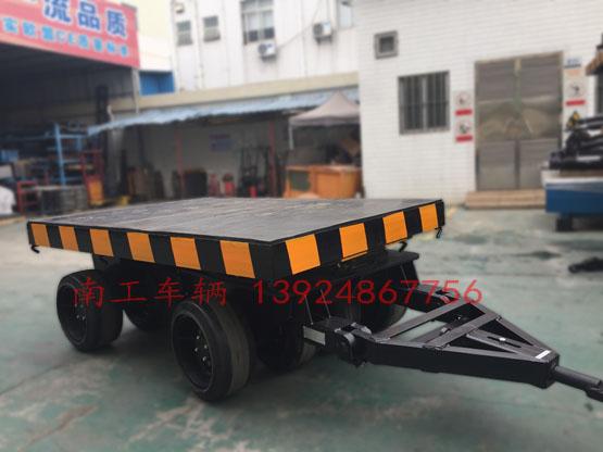 非标定制30吨重型8轮星空体育登录入口(官方)网站/网页版登陆入口