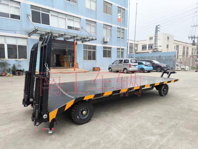 6吨带爬梯移动星空体育登录入口(官方)网站/网页版登陆入口