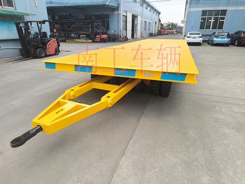 30吨重型12米牵引星空体育登录入口(官方)网站/网页版登陆入口 全挂车橙色