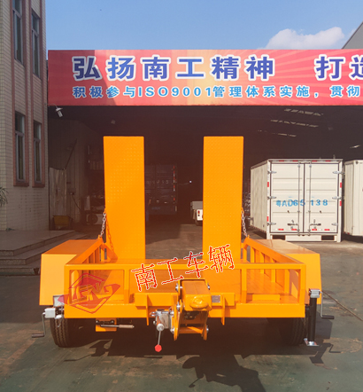 3吨ATV星空体育登录入口(官方)网站/网页版登陆入口 小轿车拖车5I.jpg