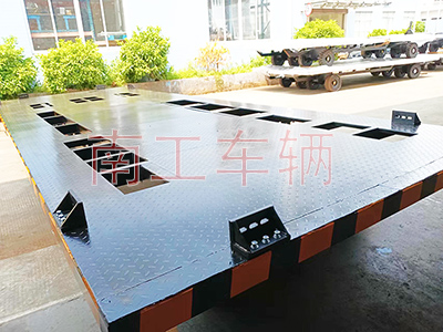 13点5吨箱变拖车底盘 全挂式星空体育登录入口(官方)网站/网页版登陆入口3I.jpg