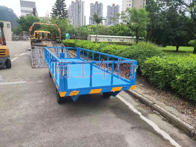 2吨护栏型星空体育登录入口(官方)网站/网页版登陆入口 工业全挂车3I.jpg