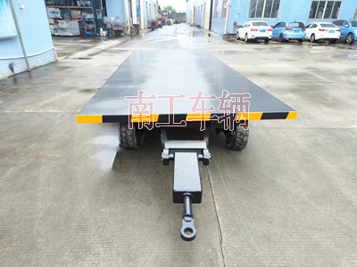 6吨牵引星空体育登录入口(官方)网站/网页版登陆入口 工业全挂拖车2I.jpg