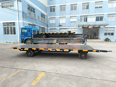 5吨全挂式星空体育登录入口(官方)网站/网页版登陆入口 移动拖车底盘4I.jpg