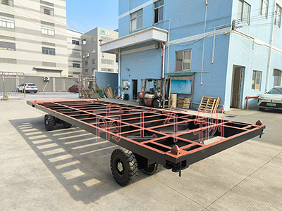 12吨骨架式星空体育登录入口(官方)网站/网页版登陆入口 带角锁刹车全挂车2I.jpg