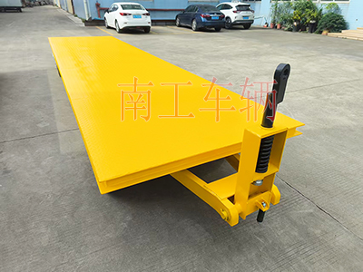 5吨星空体育登录入口(官方)网站/网页版登陆入口 牵引平板全挂拖车4I.jpg