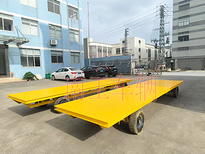 5吨星空体育登录入口(官方)网站/网页版登陆入口 牵引平板全挂拖车5I.jpg