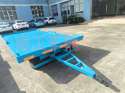 4吨牵引星空体育登录入口(官方)网站/网页版登陆入口 全挂式工具拖车5I.jpg