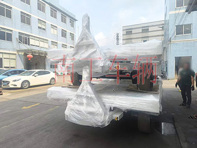 35吨双牵引重型星空体育登录入口(官方)网站/网页版登陆入口 白色1I.jpg