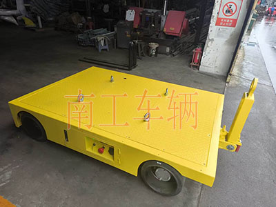 4吨自走式电动星空体育登录入口(官方)网站/网页版登陆入口 牵引拖车5I.jpg